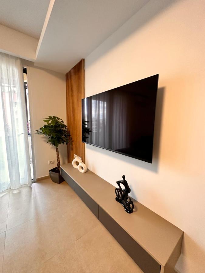 Noon Apartments Tirana Exterior photo
